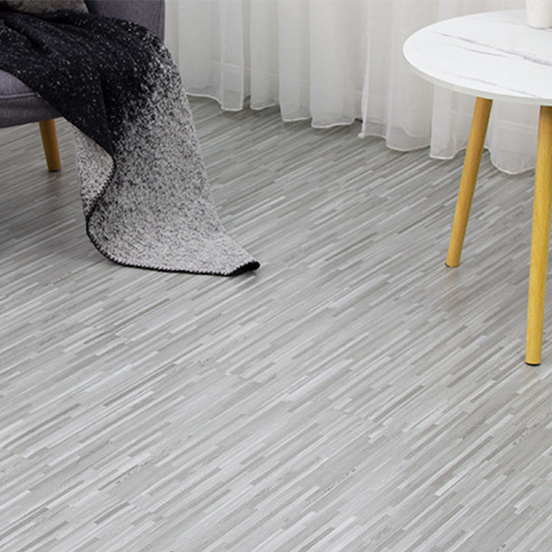 Frendorf | Quadratische Peel & Stick Vinylboden Holzoptik PVC-Boden für das Wohnzimmer