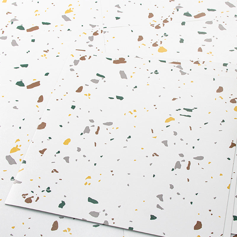 Frendorf | Quadratische Peel & Stick Vinylboden Holzoptik PVC-Boden für das Wohnzimmer