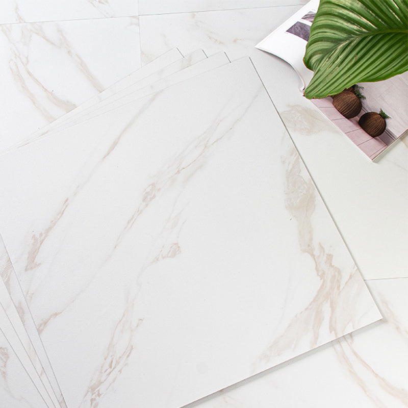 Frendorf | Quadratische Peel & Stick Vinylboden Holzoptik PVC-Boden für das Wohnzimmer