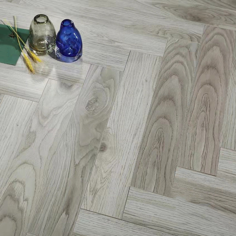 Frendorf | Rutschfester Laminatboden Holzlaminatdielenboden