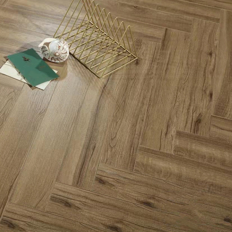 Frendorf | Rutschfester Laminatboden Holzlaminatdielenboden