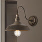 Frendorf | Antieke stijl schuurmuurlamp 1 licht ijzeren wandlamp met goose-neck arm in brons/roest voor slaapkamer