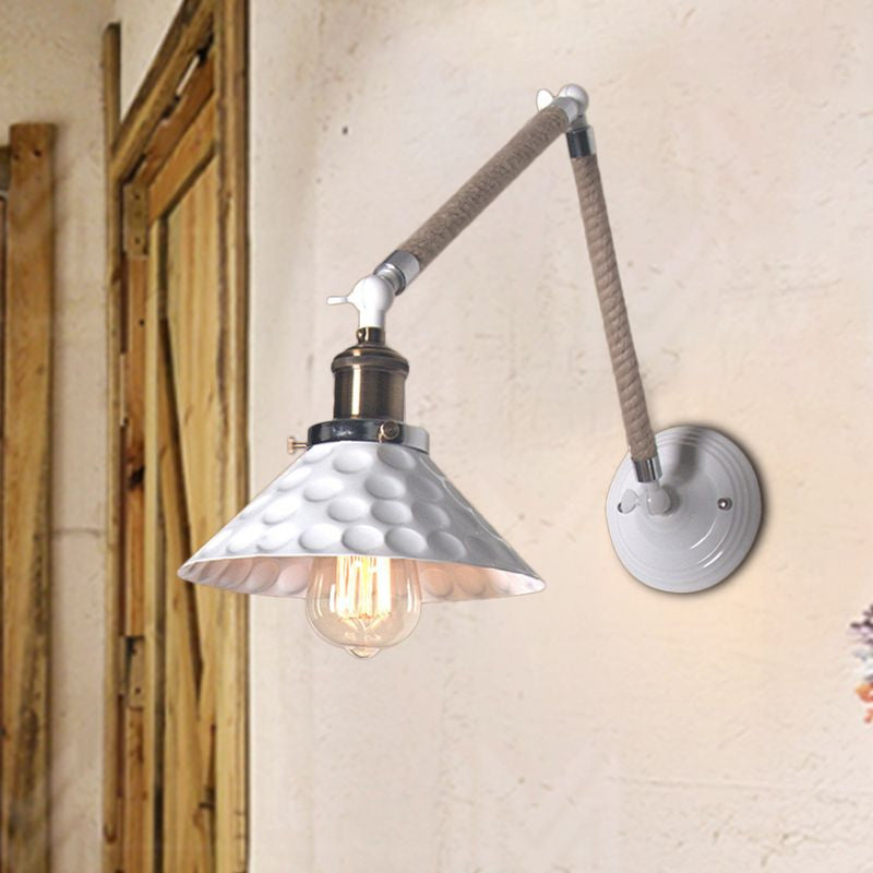 Frendorf | Metalen Dimpled Conische Wandlamp Industrieel Stijl 1 Licht Gang Wandlamp met Draaibare Arm in Wit