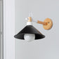 Frendorf | 1 Kopf konische Wandlampe Licht Nordic Stil Schwarz Metallische Wandbeleuchtung mit Holzrückwand