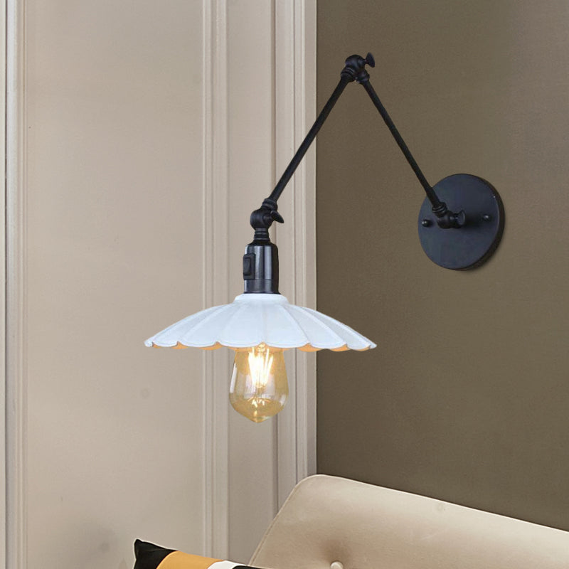 Frendorf | Schwarz/Weiß Wellenförmige Wandlampe mit Schwenkarm Vintage Stilvolles Metall 1 Glühbirne Wohnzimmer Wandleuchte Beleuchtung