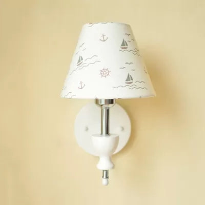 Frendorf | Stoff Blüten Wandlampe Kinderzimmer 1 Kopf Zeitgenössische Wandleuchte in Weiß
