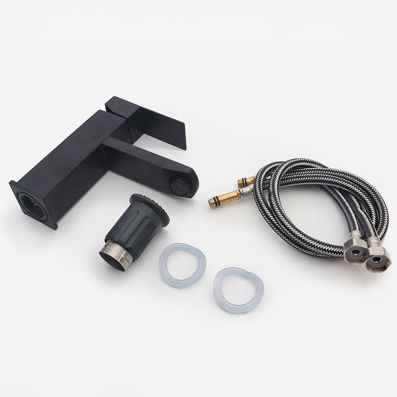 Frendorf | Basic Centered Waschbeckenarmatur Einfarbige Armatur Waschbecken Badezimmerarmatur