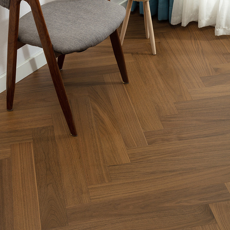 Frendorf | Rutschfester Laminatboden Klick-Lock Holzlaminat-Dielenboden