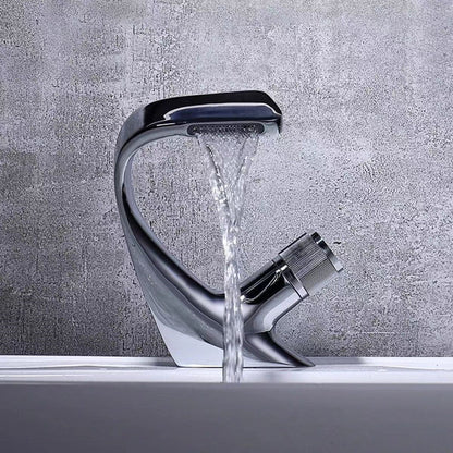 Frendorf | Knopfgriff Wasserhahn Zeitgenössischer Stil Wasserhahn mit Wasserfallauslauf
