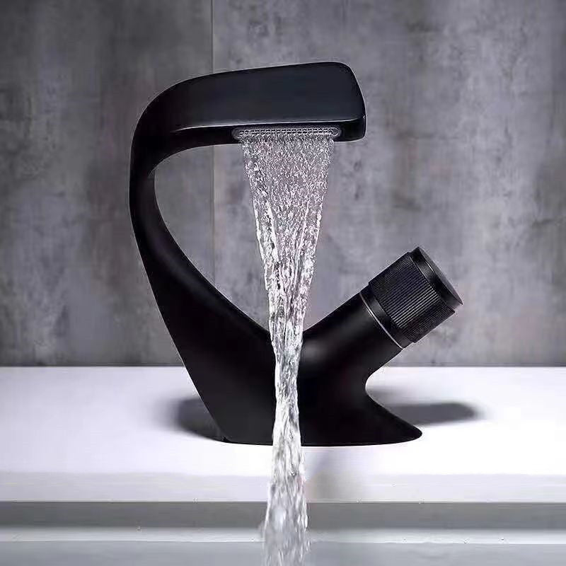 Frendorf | Knopfgriff Wasserhahn Zeitgenössischer Stil Wasserhahn mit Wasserfallauslauf