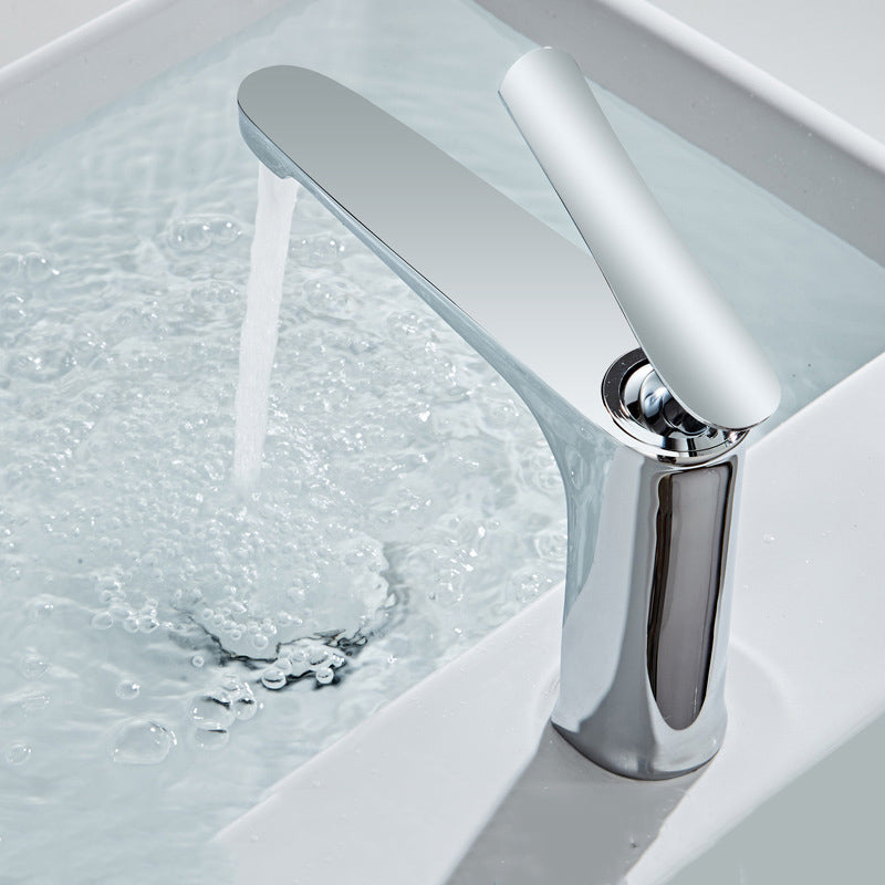 Frendorf | Luxus 1 Griff Waschbecken Badezimmer Wasserhahn Rund Messing Waschbecken Wasserhahn mit Wasserschlauch