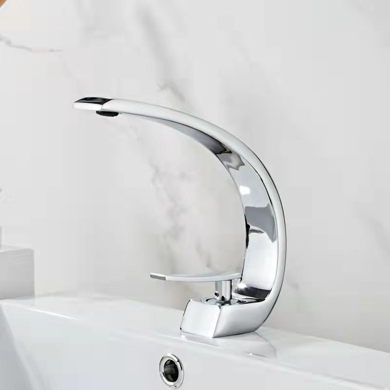 Frendorf | 17 cm Hoher Waschbeckenarmatur Luxus 1 Loch Waschbeckenarmatur Kubische Badezimmerarmatur