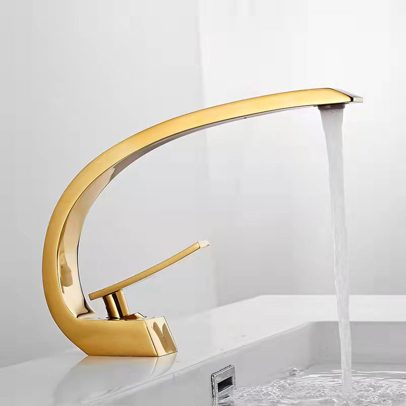 Frendorf | 17 cm Hoher Waschbeckenarmatur Luxus 1 Loch Waschbeckenarmatur Kubische Badezimmerarmatur