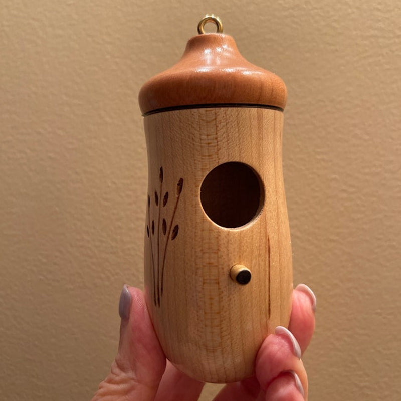 Frendorf | Holzhängematte Kolibrihaus - Geschenk für Naturliebhaber