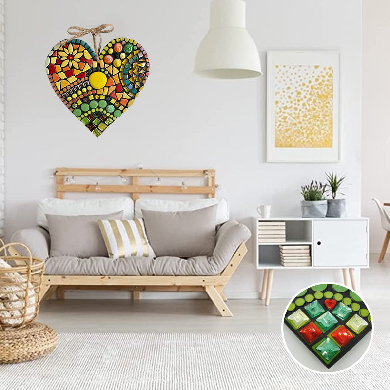 Große Gartenmosaik-Herzdekoration