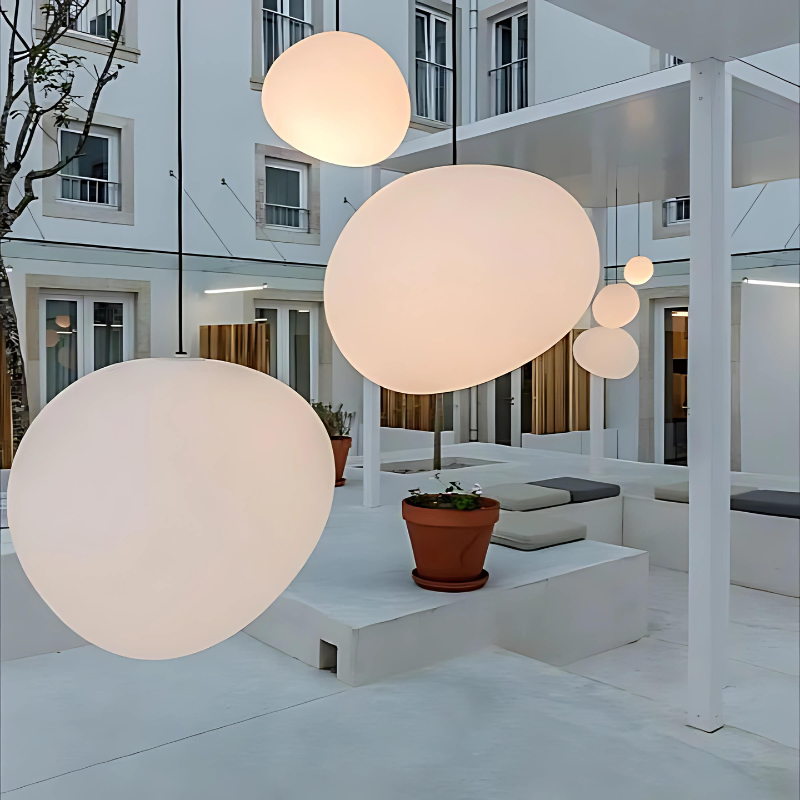 Elegante Glas-Kiesel-Pendelleuchte