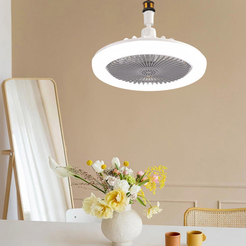 Frendorf | 2-in-1 Aromatherapie LED Ventilatorlampe