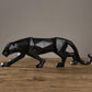 Geometrische Pantherstatue der modernen Kunst