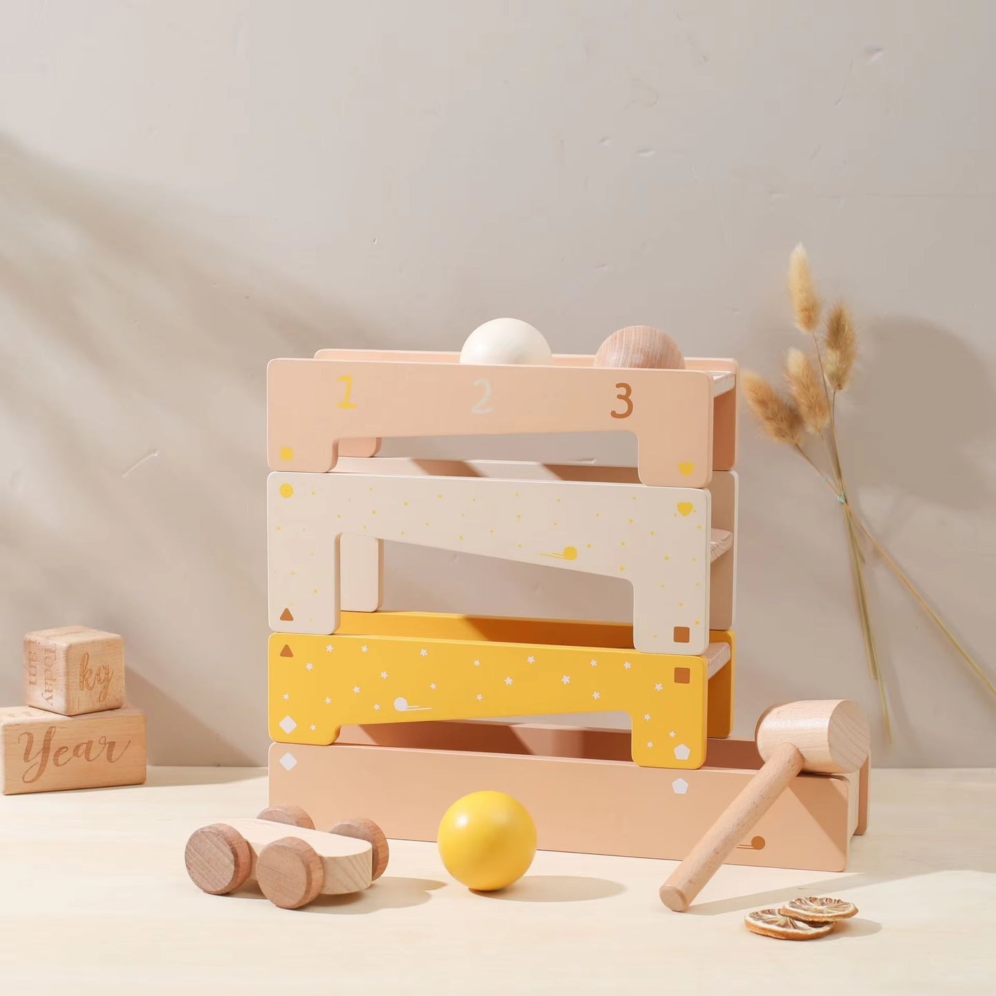 Frendorf | Motorik-Kugelbahn aus Holz mit Hammer und Auto – Spielschub