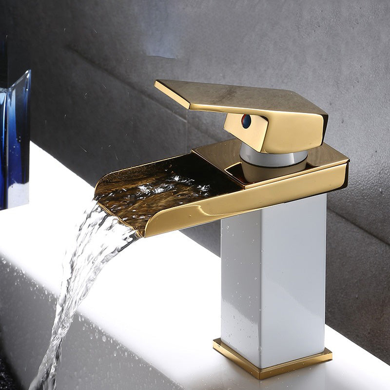 Frendorf | Waschbecken Wasserfall Auslauf Einhandarmatur mit LED Licht