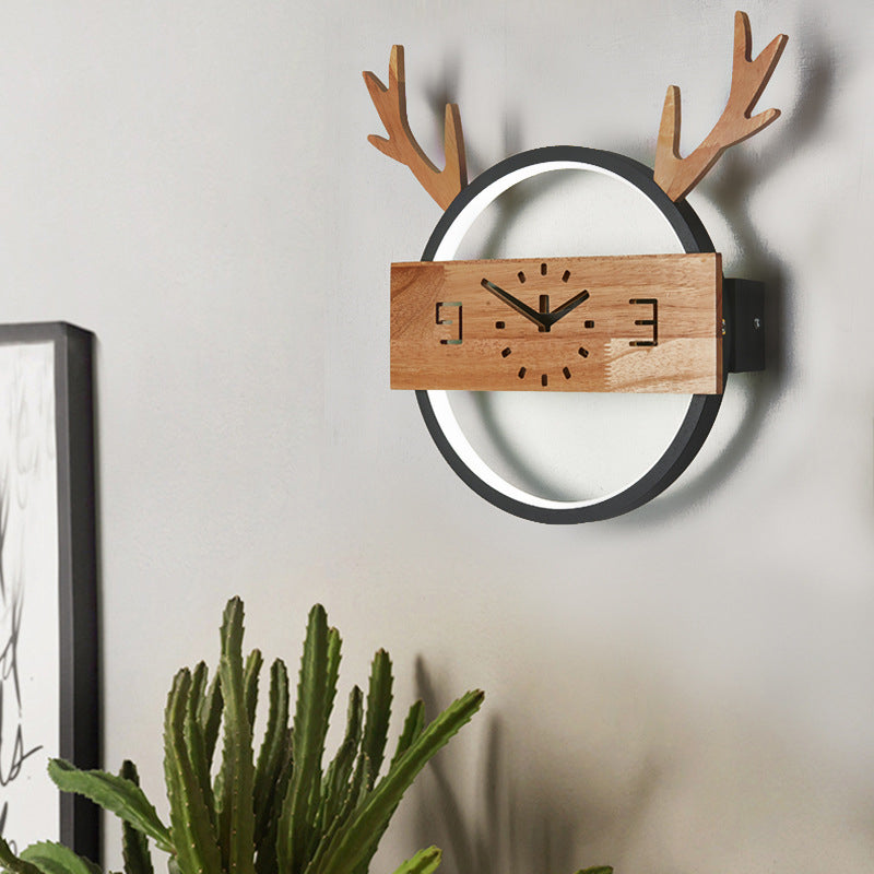 Deer Horn Foyer Wandlicht Acryl Kreative LED Wandleuchte mit Fake Uhr Deko