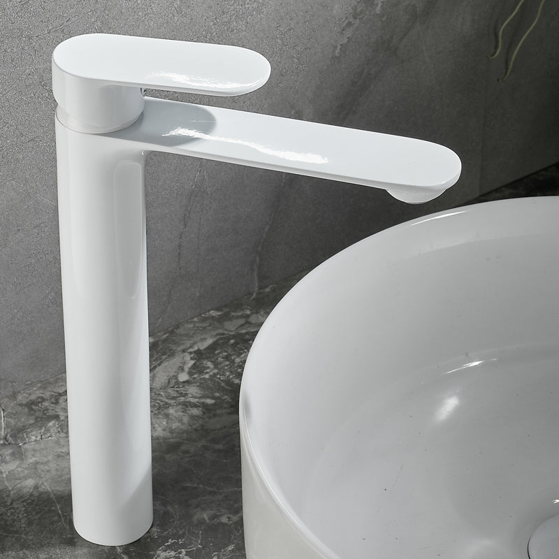 Frendorf | Badezimmer Waschbecken Armatur Hebelgriff Messing Einfarbige Badezimmerarmatur