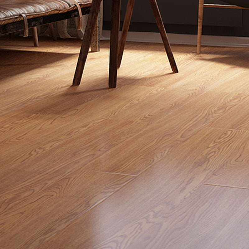 Frendorf | Holzlook PVC-Bodenbelag Niedrigglanz Peel and Stick Vinylboden