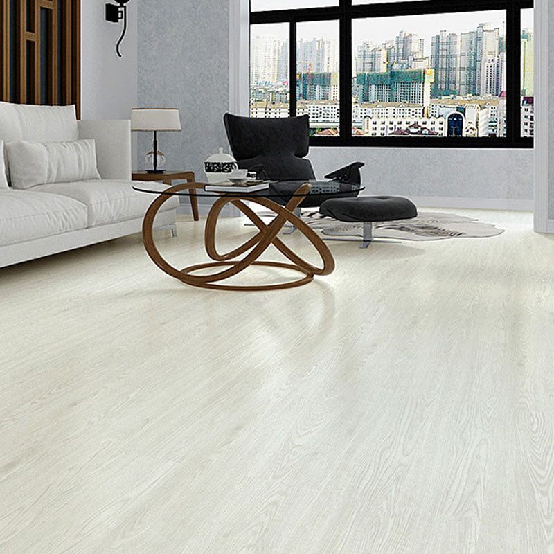 Frendorf | Holzlook PVC-Bodenbelag Niedrigglanz Peel and Stick Vinylboden