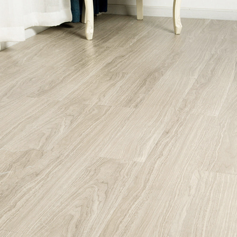Frendorf | Glattes PVC-Bodenbelag Peel and Stick Holzlook Rechteck Vinylboden