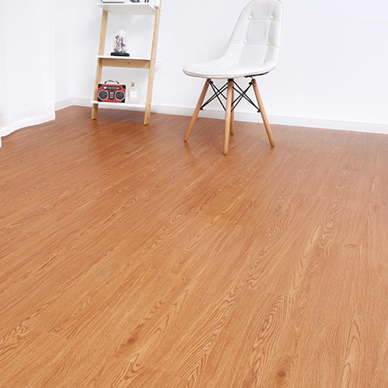Frendorf | PVC-Bodenbelag Peel and Stick Glatte Holzoptik Rechteck Vinylboden