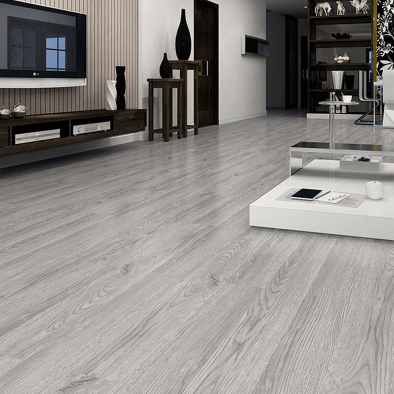 Frendorf | Rechteck PVC Bodenbelag Peel and Stick Glatt Holzlook Vinylboden