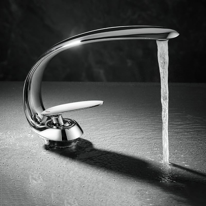 Frendorf | Einzigartiger Badezimmer Wasserfallauslauf Messing Waschbeckenarmatur