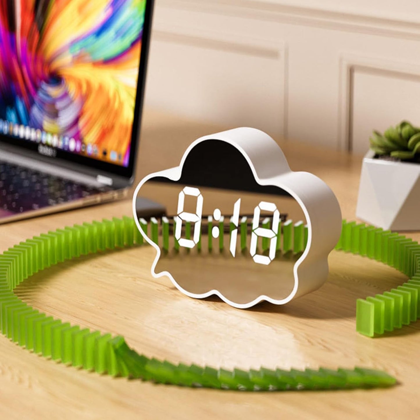 Cloud Mirror Wecker