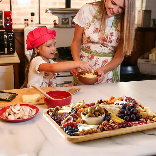Frendorf | Bambus-Charcuterie-Servierbrett mit verriegelbarem Klarsichtdeckel – Savorya