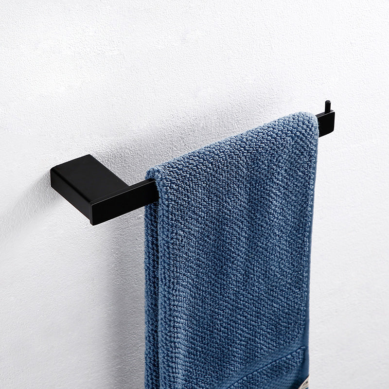 Frendorf | Traditionelles Badezimmerzubehör Hardware-Set in schwarzem Metall