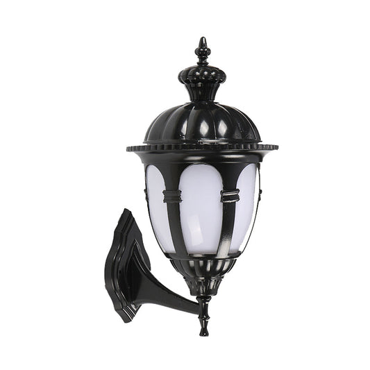 Frendorf | 1 Koplamp Wandverlichting Ideeën Platteland Binnenplaats Wandlamp met Urn Witte Plastic Schaduw in Zwart
