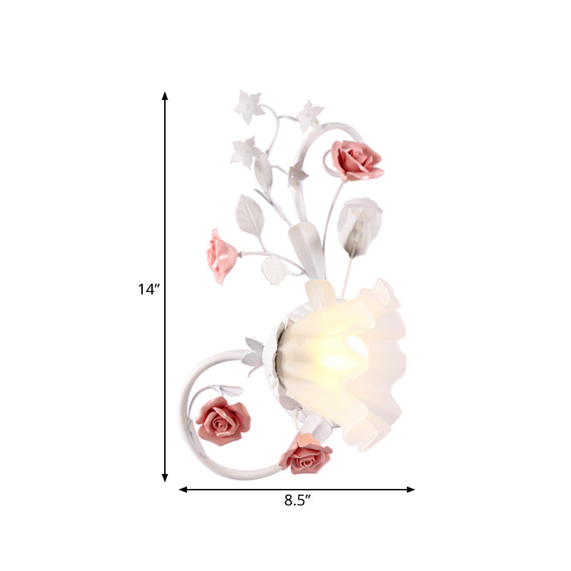 Landhaus Wellenförmige Wandbeleuchtung 1 Glühbirne Weißes Glas Wandmontierte Lampe mit Rosa Rose für Schlafzimmer, Links/Rechts