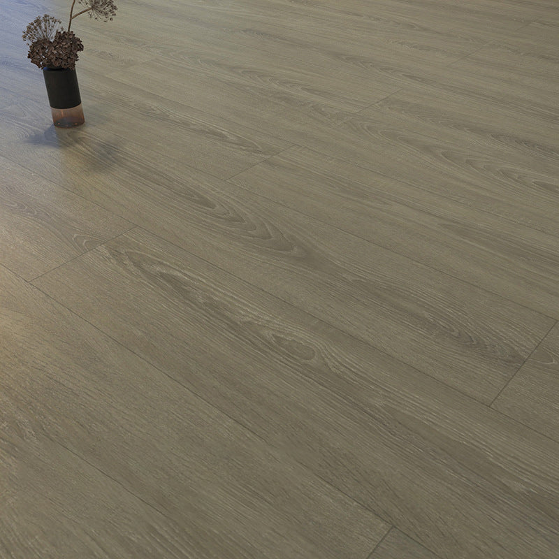 Frendorf | Peel and Stick PVC Bodenbelag Matte Holzoptik Vinylboden für das Wohnzimmer