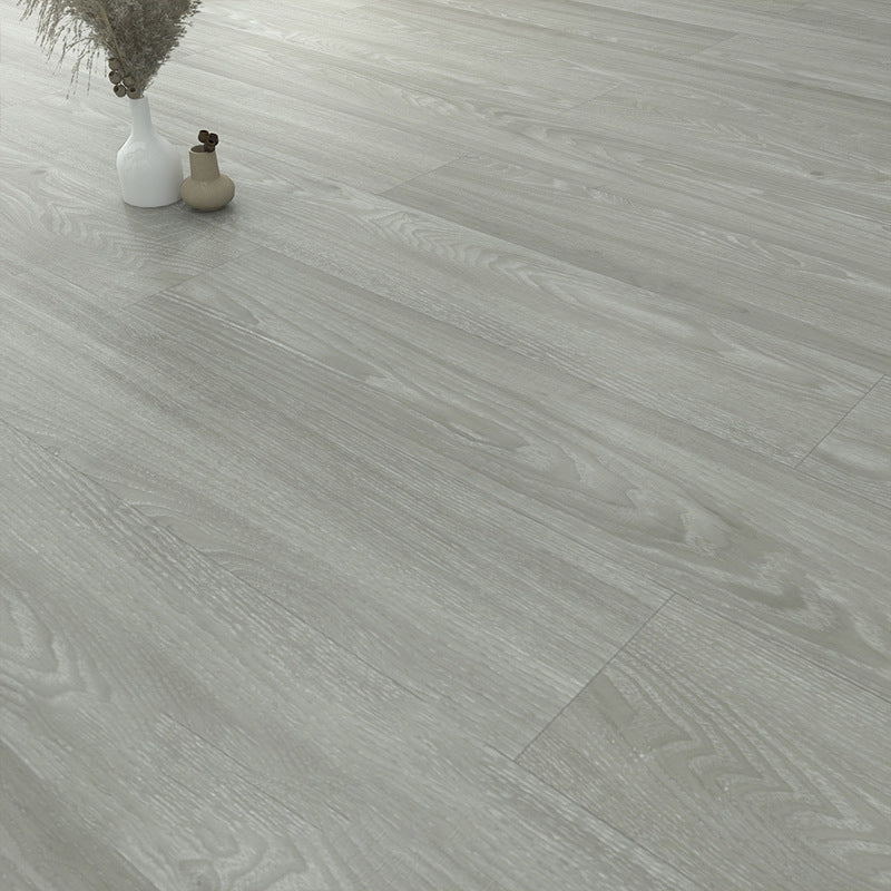 Frendorf | Peel and Stick PVC Bodenbelag Matte Holzoptik Vinylboden für das Wohnzimmer