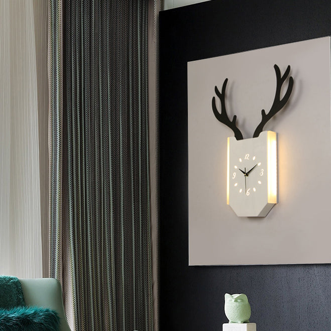 Frendorf | Houten Klokvorm Sconces Verlichting met Herten Hoorns Hal Foyer Rustiek Dier LED Wandlamp