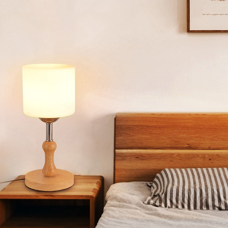 Globe/Zylinder/Quadratische Nachttischlampe Modernist Satinierte Glas 1 Licht Holz Nachttischlampe für Nachtseite