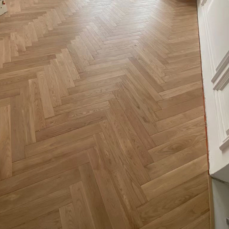 Frendorf | Traditionelle Holzfliesen Drahtgebürstetes Parkett Klickverschluss Holzbodenpaneele