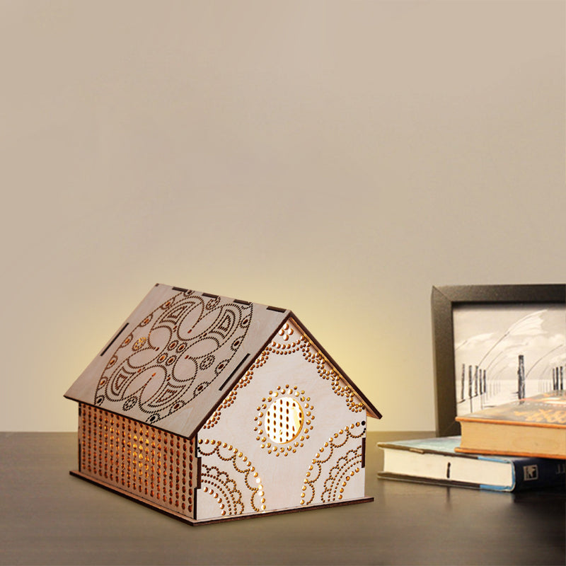 Frendorf | Kids Cottage Mini Nachtlicht Holz Schlafzimmer LED Nachttischlampe in Braun mit skulptiertem Blumen/Stern/Liebesherz-Design