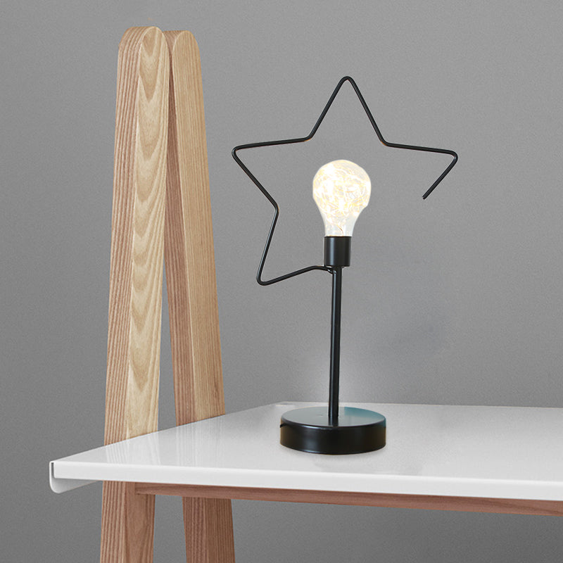 Nachttisch Stecker-LED-Tischlampe Kinderstil Schwarz/Gold Nachttischlicht mit Stern/Liebendem Herzen Eisenrahmen