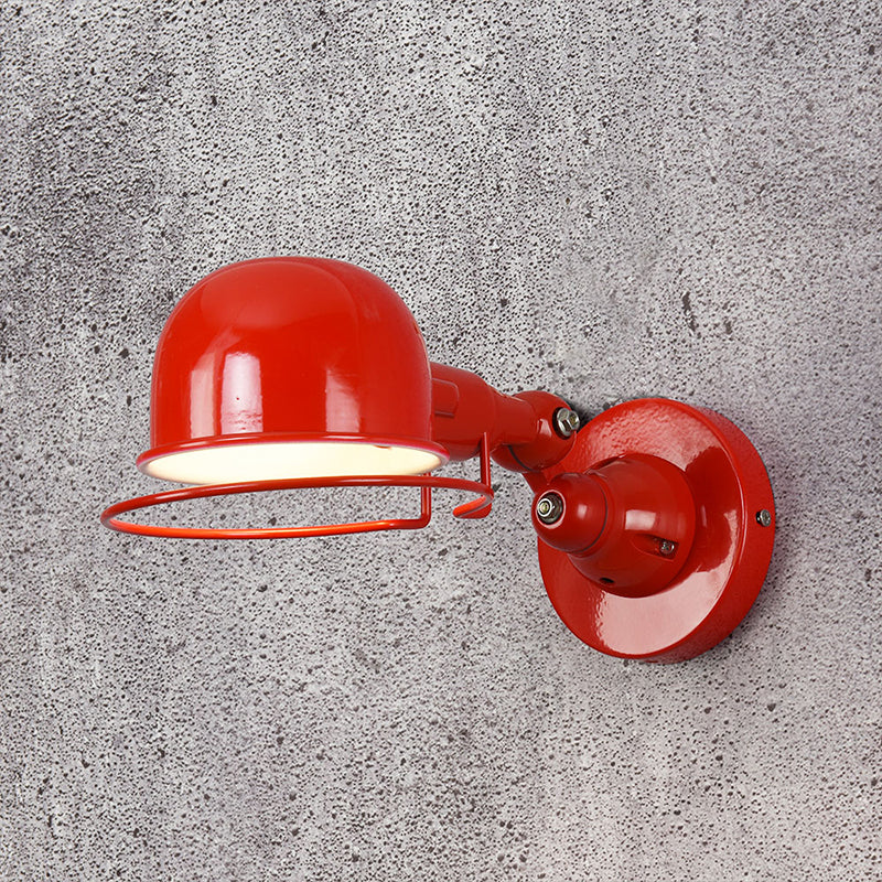 Frendorf | Metallic Dome Shade Wandverlichting Vintage Stijl 1 Licht Slaapkamer Draaibare Wandlamp met Ring in Wit/Rood