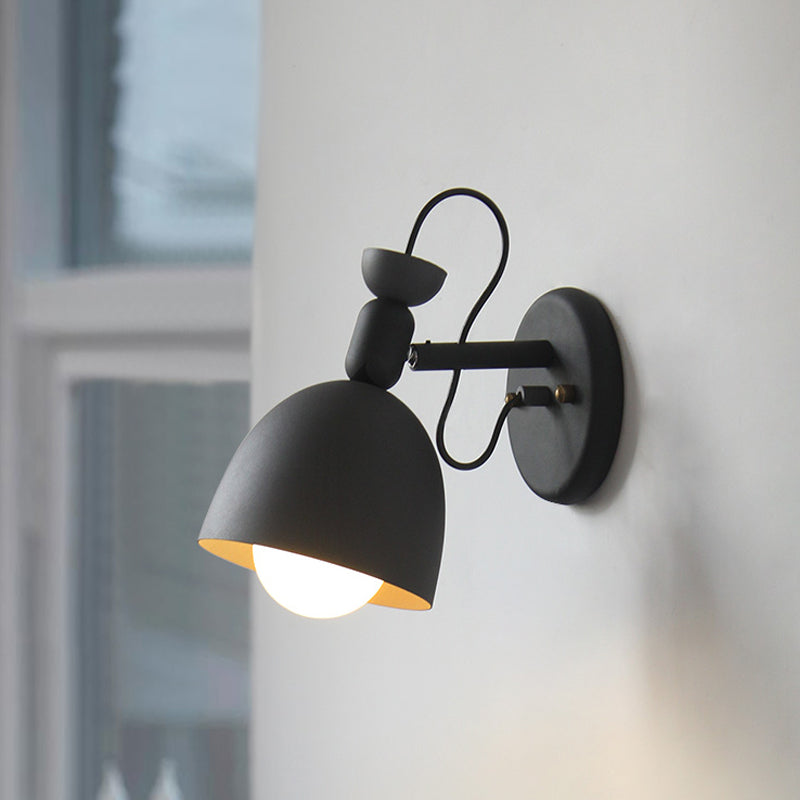 Frendorf | 1 Licht Wandlamp Nordic Stijl Dome Shade Metaal Wandlamp in Zwart/Wit voor Slaapkamer