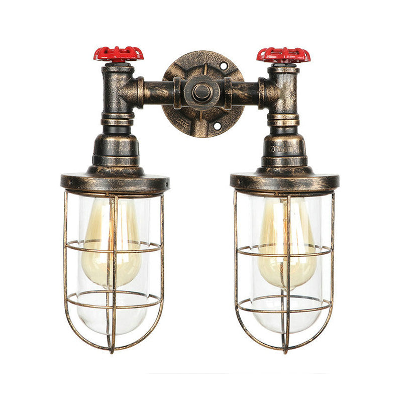 Frendorf | Farmhouse Drahtschutz Wandlampe mit Ventilrad 2 Glühbirnen Schmiedeeisen Wandleuchte in Messing