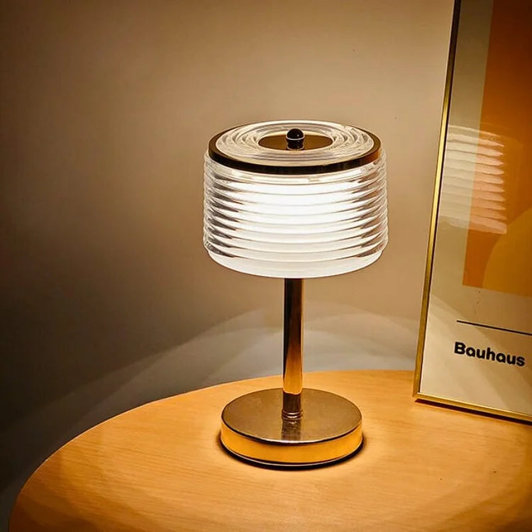 Frendorf | RingLuxe LED Tischlampe | Modernes Design | Stimmungsvolle Beleuchtung | Energieeffizient und Stilvoll