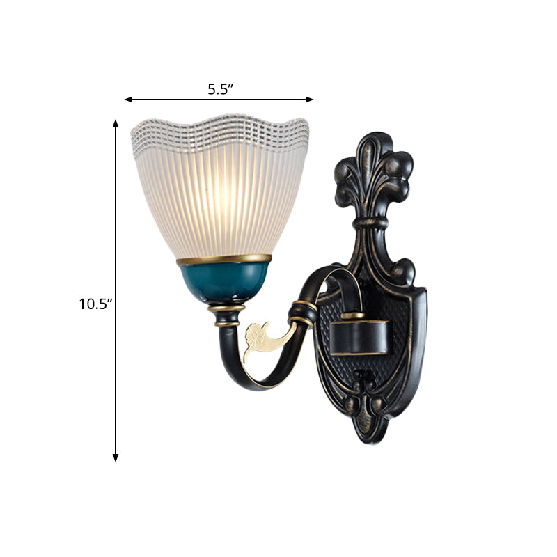 Country Twisted Arm Wandlampe 1/2-Kopf Metall Wandleuchte in Schwarz und Blau mit kuppelbeschichtetem, geripptem Glas-Schirm