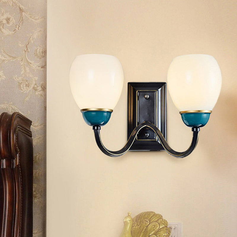 Frendorf | 1/2-Head Globe Wandlamp Fixture Plattelands Zwart en Blauw Opal Glas Wandlicht Sconces met Gebogen Arm
